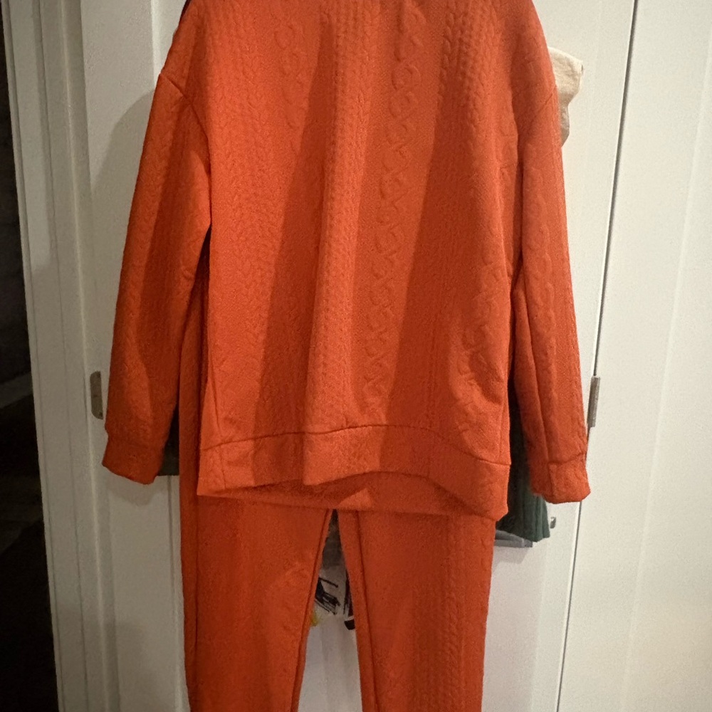 Me Makeover Essentials Bright Orange Cable-Knit L… - image 1